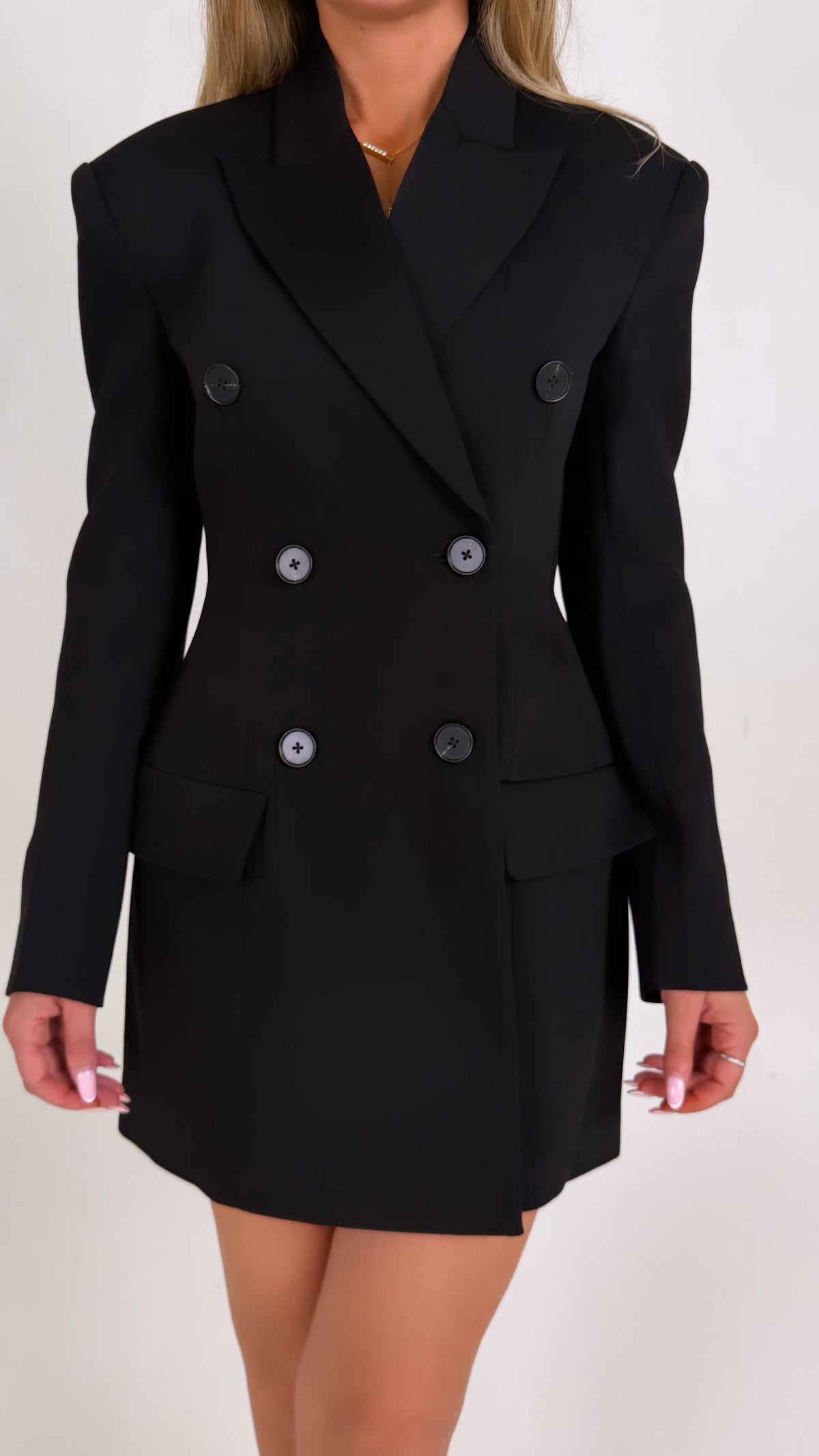 Chaqueta De Doble Botonadura En Negro