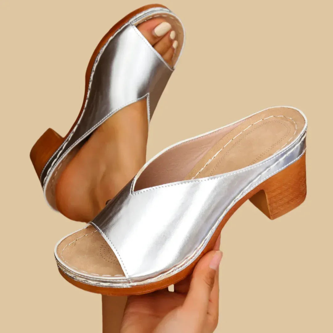 Sofía Doré -  Sandalia Elegante para Brillar sin Dolor
